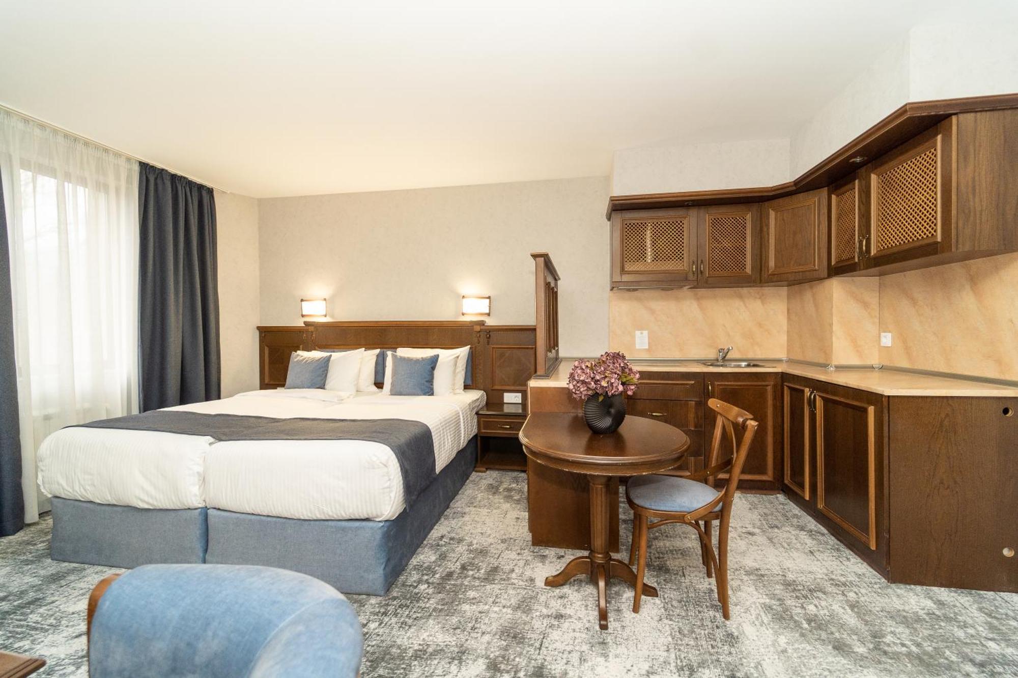 Mpm Sport Ski-in, Ski-out Hotel 5*